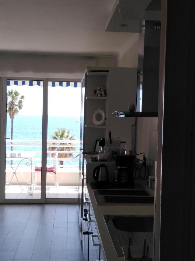 Le Palais Du Tropique Appartement Vue Mer 5E Etage Avec Ascenseur Juan-les-Pins Bagian luar foto