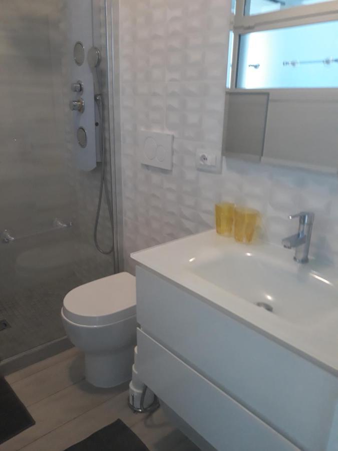 Le Palais Du Tropique Appartement Vue Mer 5E Etage Avec Ascenseur Juan-les-Pins Bagian luar foto